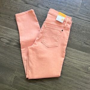✨🆕Yoga Jeans🆕✨ | Light peach Rachel skinny high rise yoga jeans